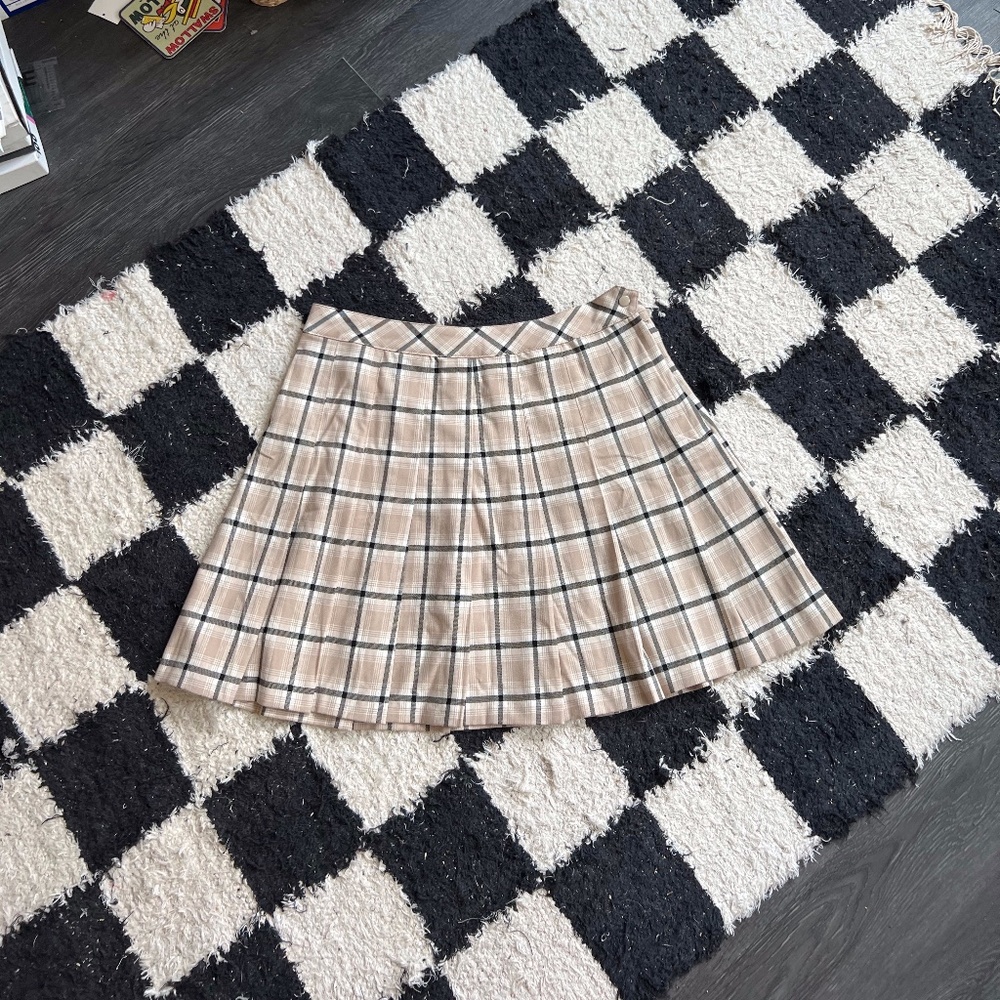 Plaid Highwaisted Pleated Skirt